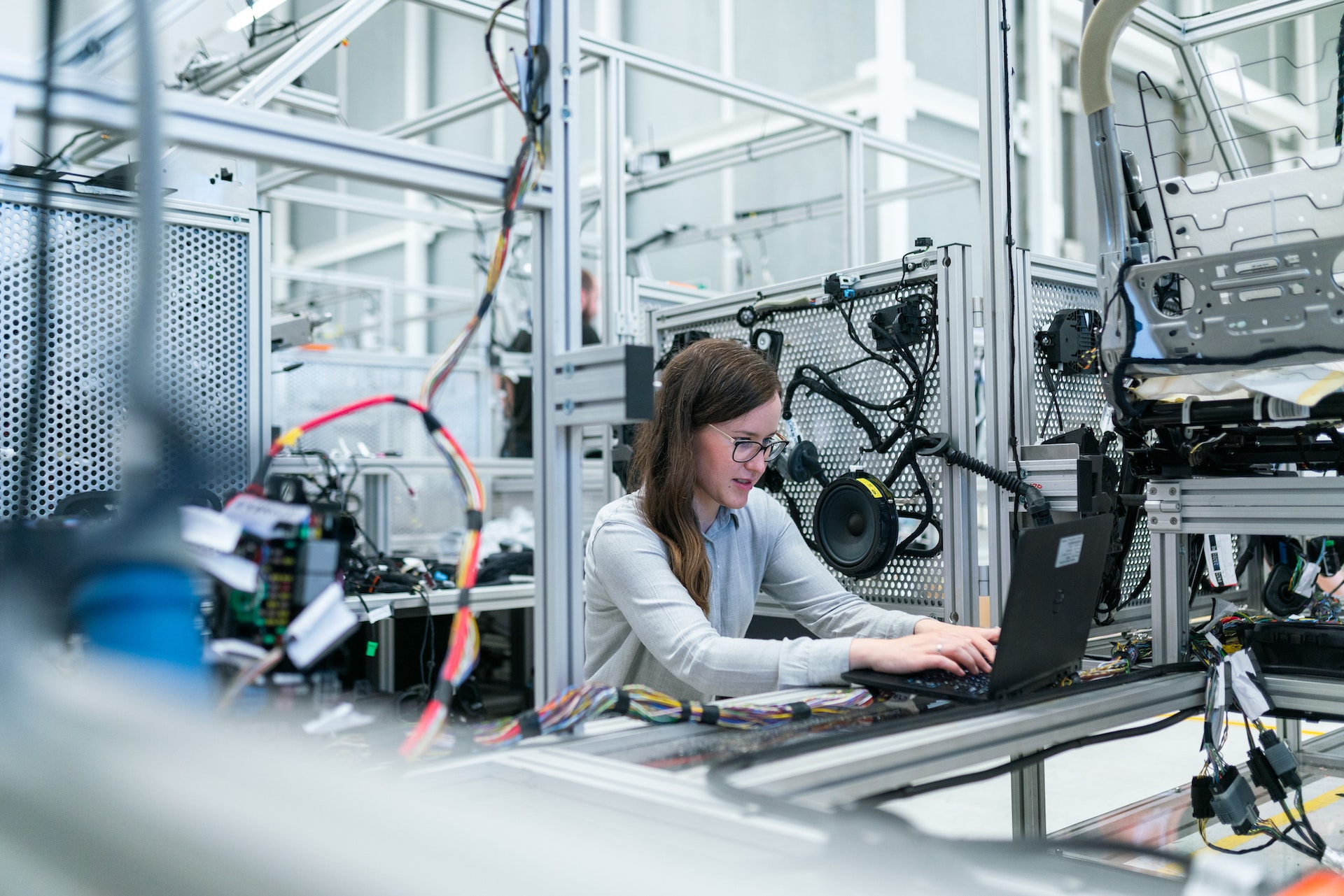 A women carrying out engineering job duties